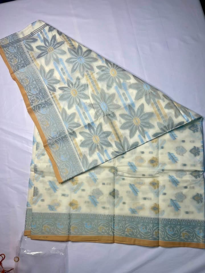 তাঁতের শাড়ি
