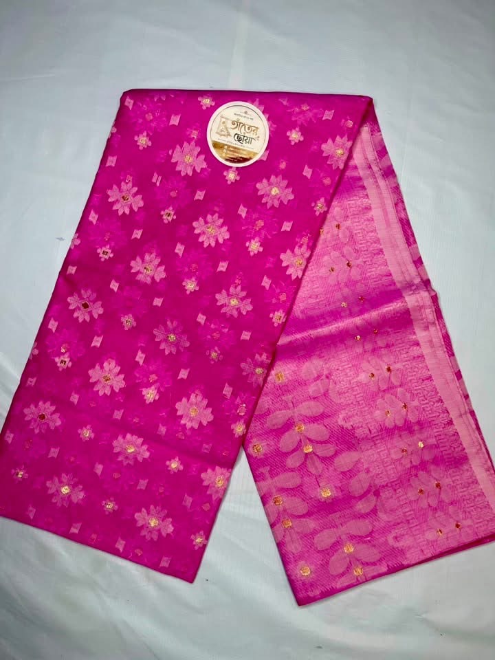 তাঁতের শাড়ি