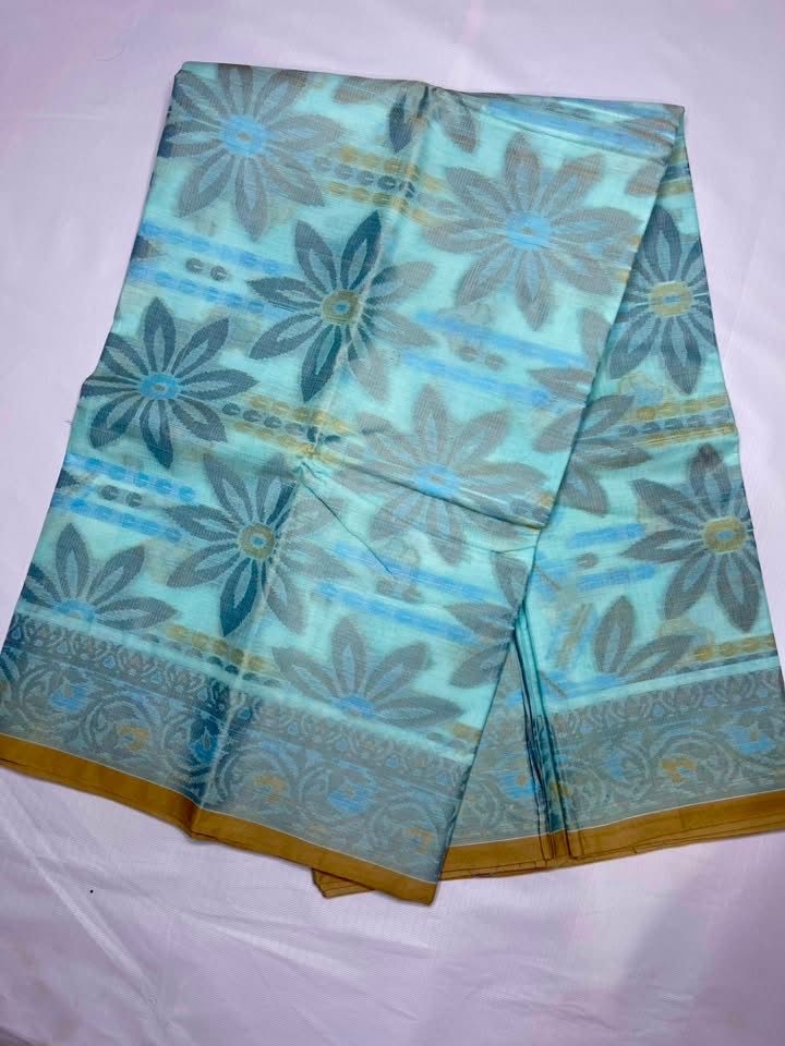 তাঁতের শাড়ি