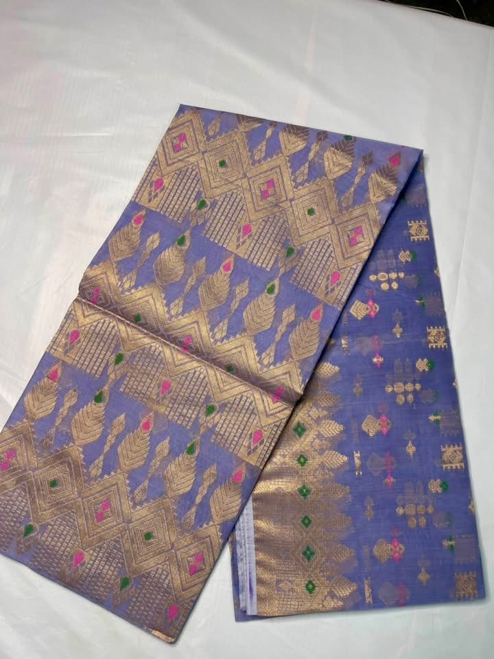 তাঁতের শাড়ি