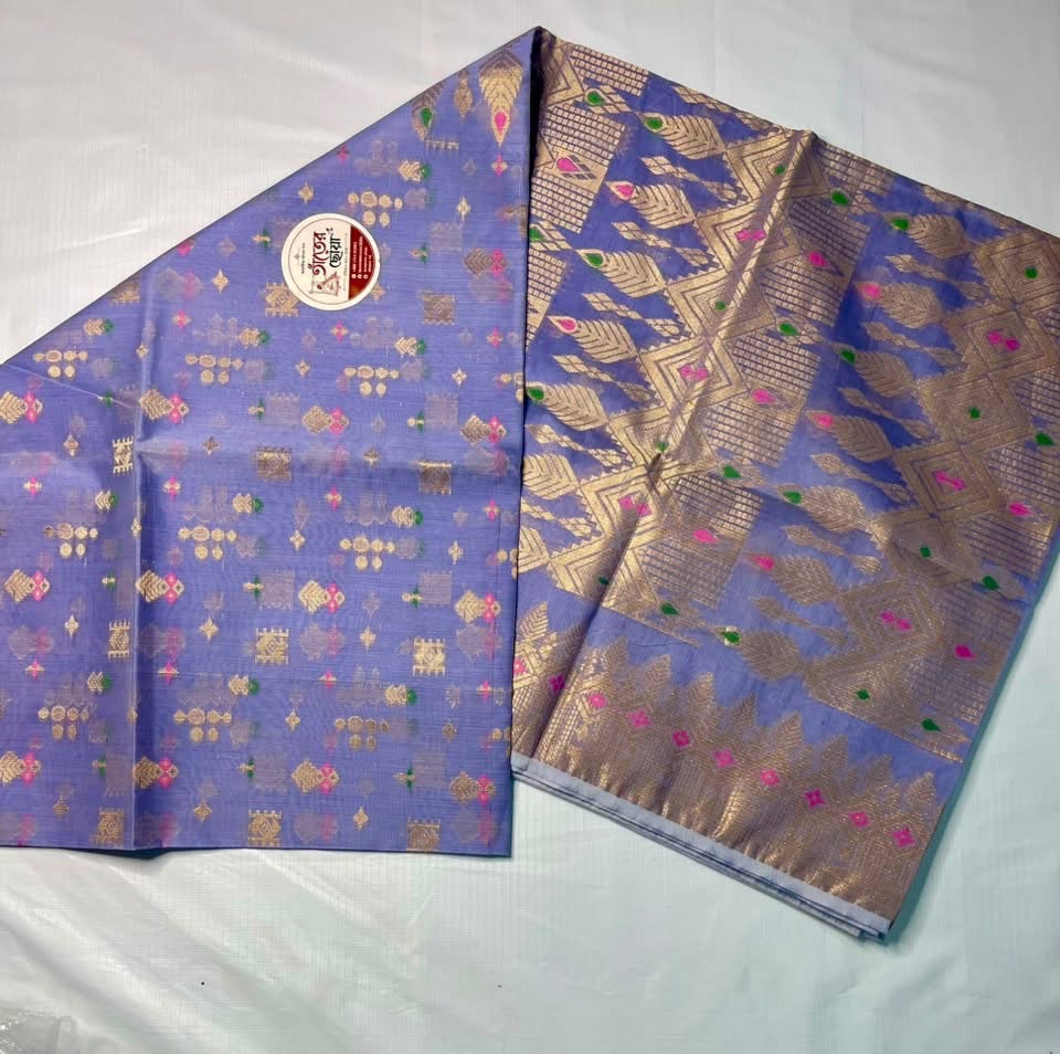 তাঁতের শাড়ি