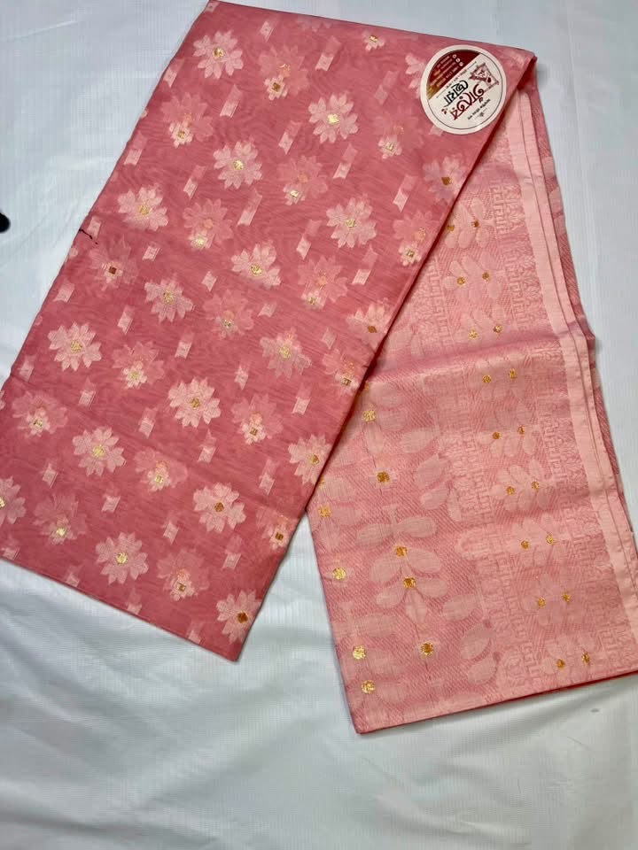 তাঁতের শাড়ি
