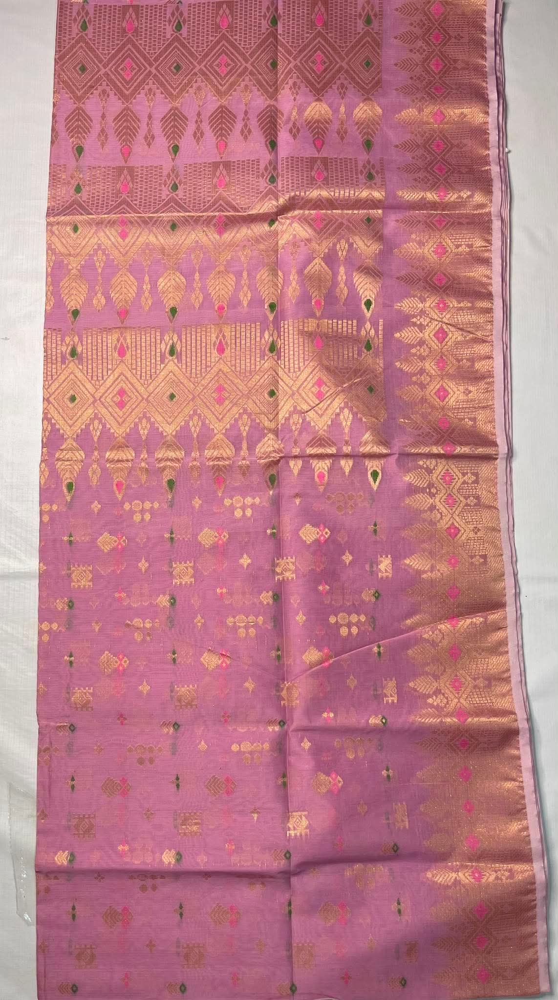 তাঁতের শাড়ি